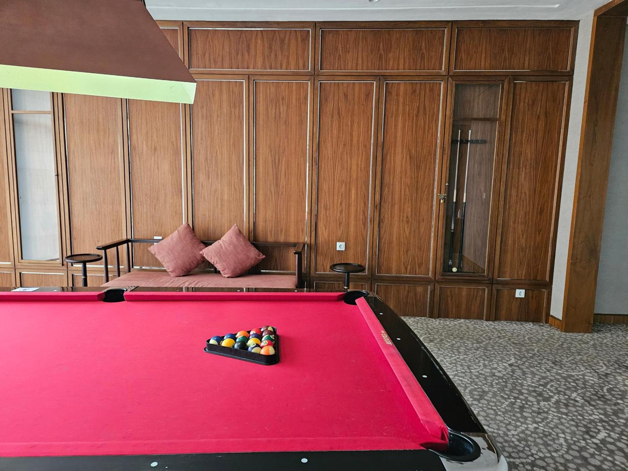 3Br Flat In Taman Anggrek Residence Jakarta Bagian luar foto