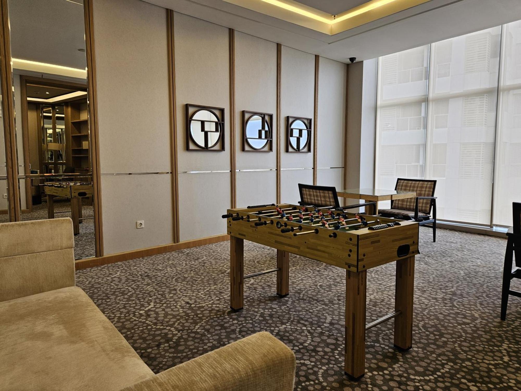 3Br Flat In Taman Anggrek Residence Jakarta Bagian luar foto